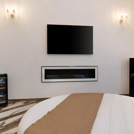 Bed & Breakfast Antonino With Jacuzzi 4*